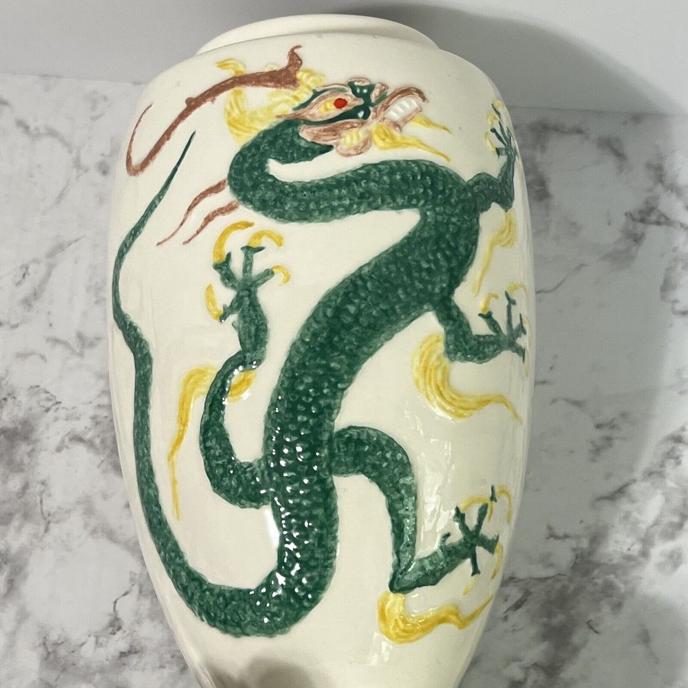 VINTAGE Ming Dragon Lidded Ceramic Vase Apothecary Pot Asian White and Green - Picture 9 of 16